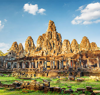image des temples les plus emblématiques du Cambodge : ceux d'Angkor.