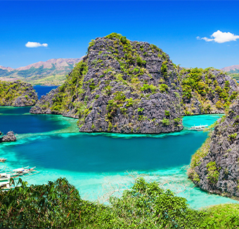 image de l'île de Coron avec ses eaux turquoises et ses magnifiques lagons